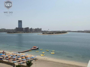 Luxurious 1-Bedroom with Private Beach Access